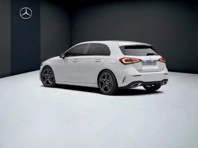 Mercedes Classe A 200 amg line — photo 3