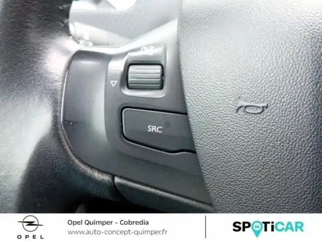 Peugeot 2008 1.2 puretech 110ch style s&amp;s — photo 55