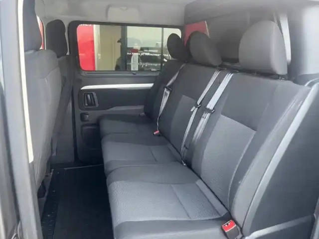 Citroën Jumpy fg m 2.0 bluehdi 145ch s&amp;s cabine approfondie fixe driver — photo 9