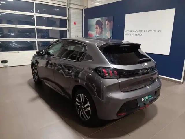 Peugeot 208 puretech 100 s&amp;s bvm6 — photo 5