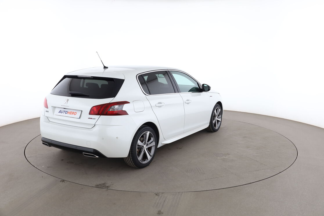 Peugeot 308 1.6 Blue-HDi GT Line — photo 5