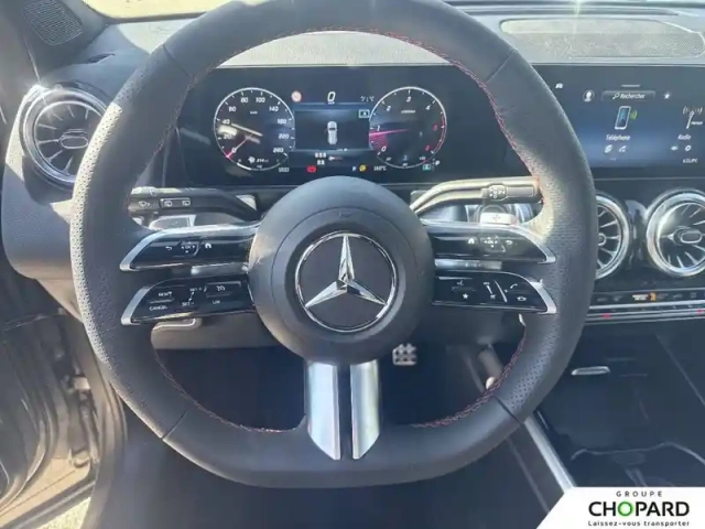 Mercedes Glb 220 d 8g-dct 4matic — photo 20