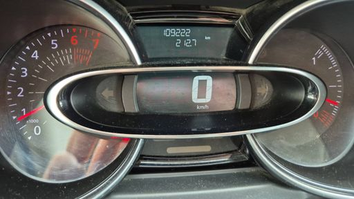 Renault Clio 1.2 TCe 120 Energy - Edition One – 2017 – 109222 km – Essence – Boîte Manuelle — photo 15