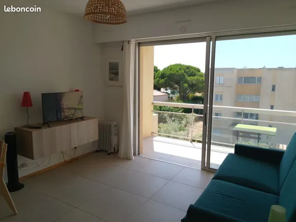 À VENDRE - Studio rénové 22,50 m² + Terrasse 6,70 m² | Quartier La Coudoulière Six-Fours-les-Plages 