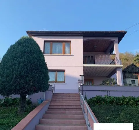 Maison 6 pièces 107 m²