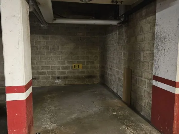 Parking privé, couvert & sécurisé - Goncourt /Rue Saint Maur (Paris 11ème)