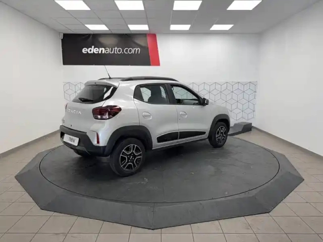 Dacia Spring — photo 2