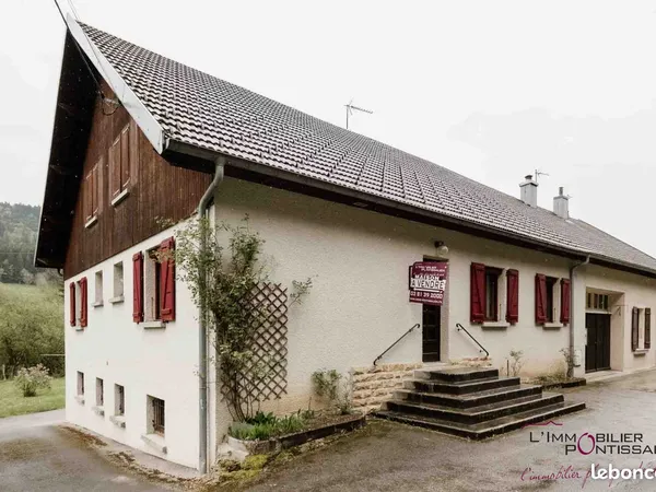 Maison 4 pièces 112 m²