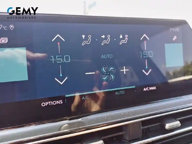 Citroën C5 Aircross hybride rechargeable 225 e-eat8 — photo 15
