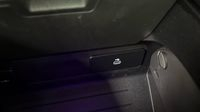 Land-Rover Defender 110 2.0 P300e PHEV X-Dynamic SE — photo 30