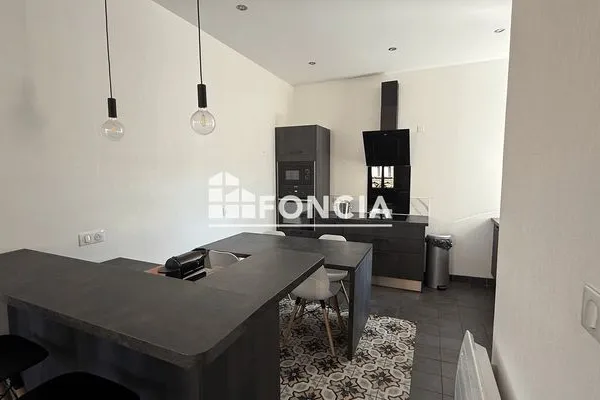 Appartement meublé 6 pièces 108 m²