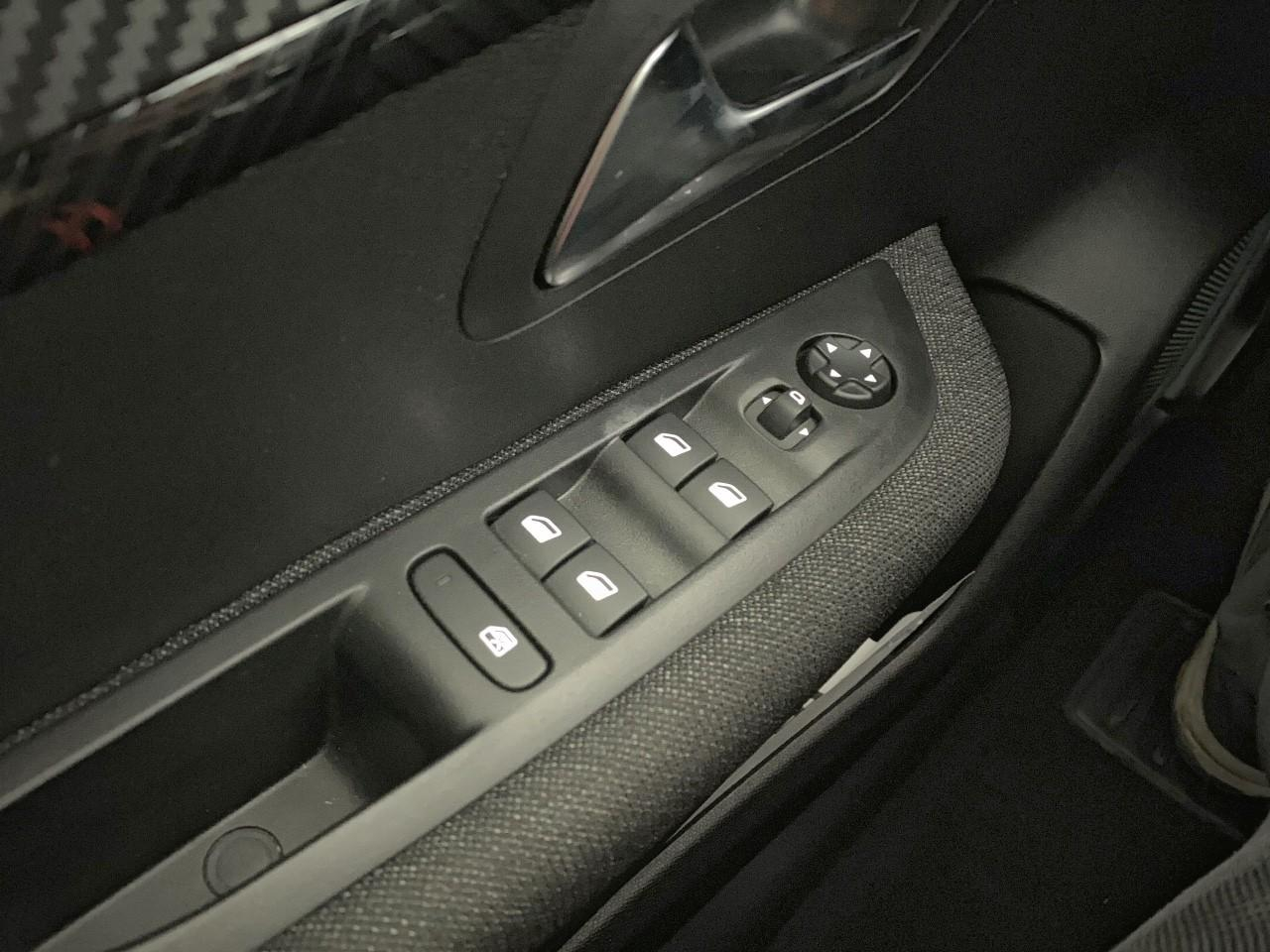 Peugeot 208 100 s&s bvm6 style — photo 20