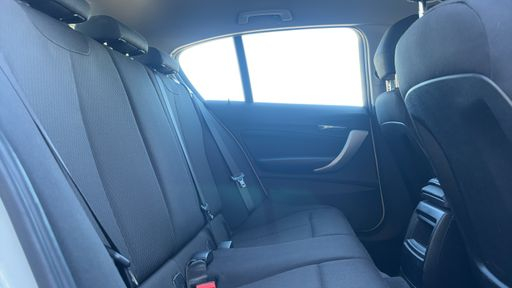 BMW Serie 1 116d 116ch - Business Design – 2018 – 151400 km – Diesel – Boîte Manuelle — photo 30