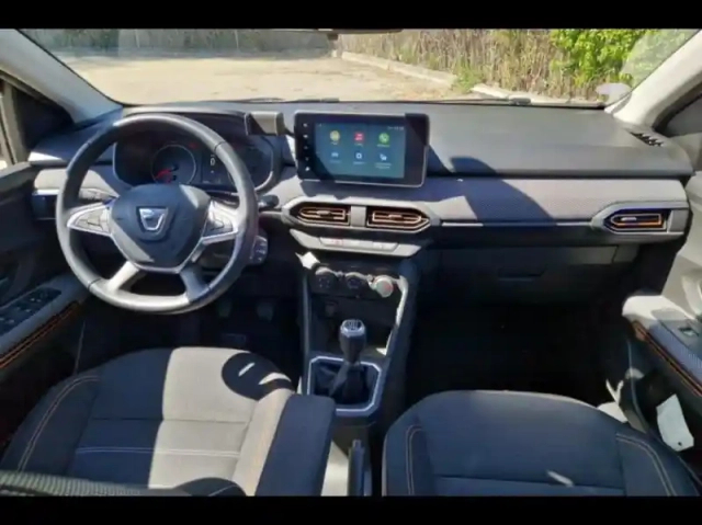 Dacia Sandero 1.0 tce 90ch stepway expression — photo 9