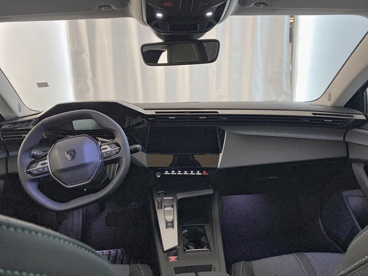 Peugeot 308 hybrid 145 e-dcs6 allure — photo 8