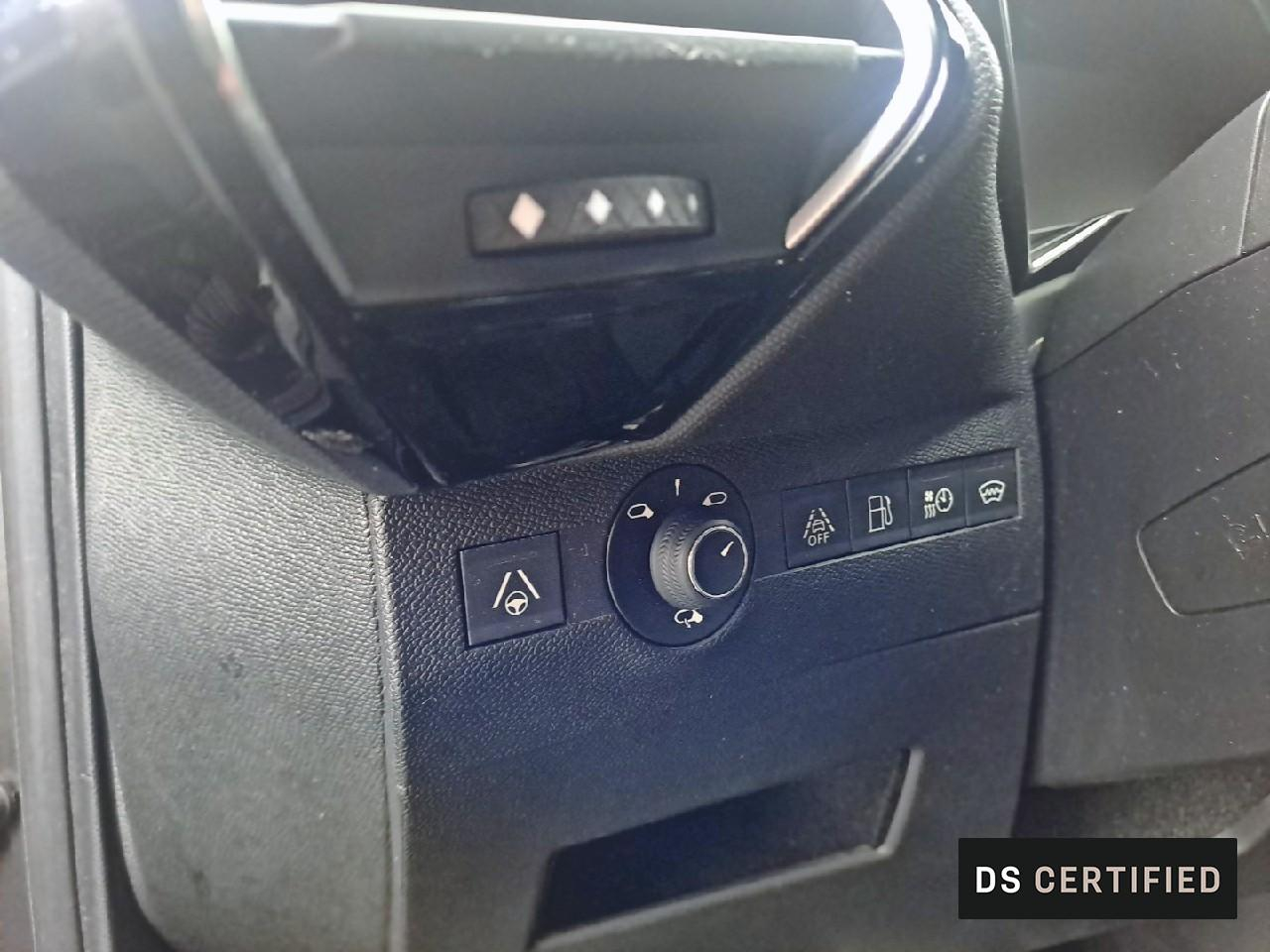 Ds Ds 7 crossback crossback hybride e-tense 300 eat8 4x4 louvre — photo 16