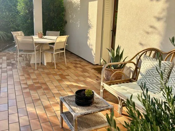 Appartement 2 chambres avec jardin au calme