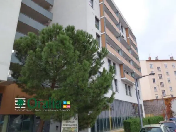 Studio 1 pièce 19 m²