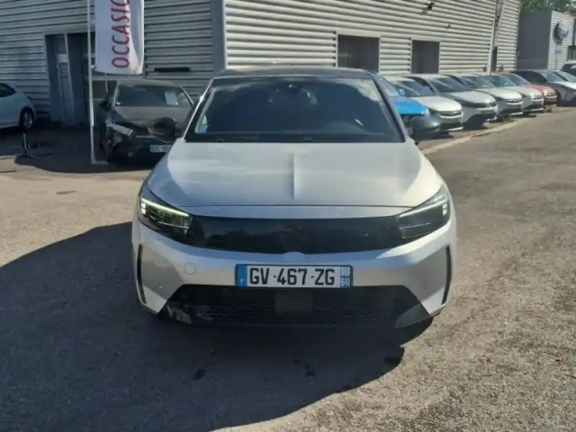 Opel Corsa 1.2 turbo 100ch gs — photo 4