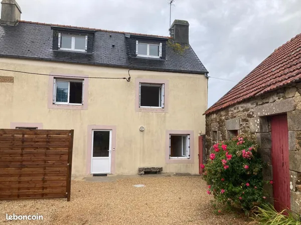 Location maison PLOUZEVEDE