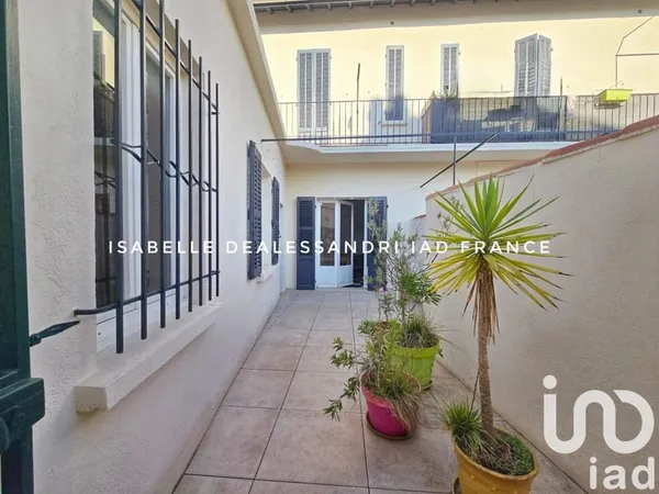 Appartement 7 pièces 121 m²