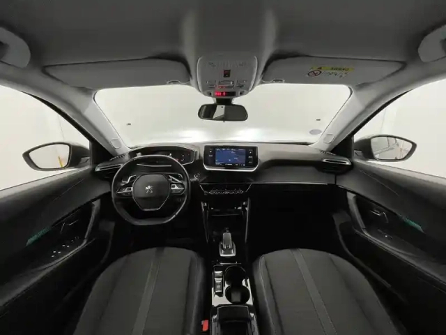 Peugeot 2008 puretech 130 s&amp;s eat8 — photo 33