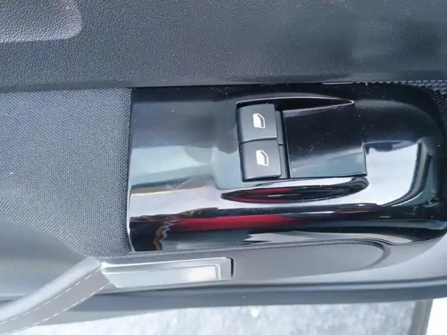 Citroën C3 puretech 83 s&amp;s bvm5 shine — photo 20
