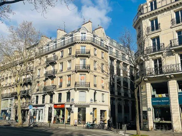 Bureaux 97 m²