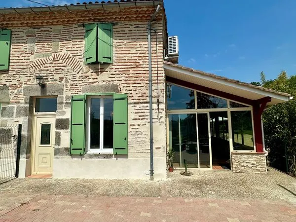 Maison 125 m² à Tonneins - 3 chambres - Garage - Dépendance