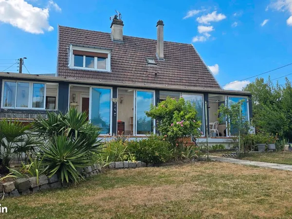 Maison individuelle 128 m² avec jardin, sous-sol complet et dépendances - Camon (80450)