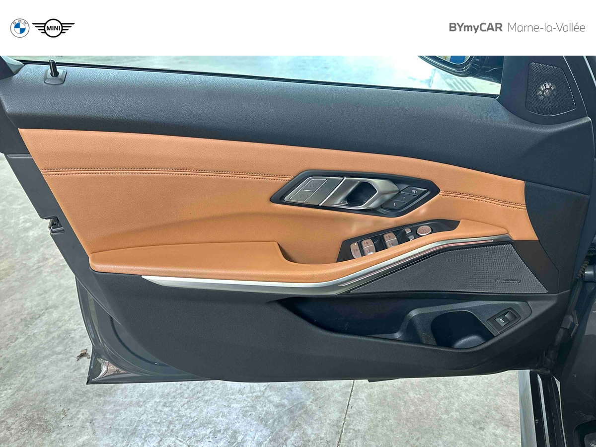 BMW Touring 320d 190 ch BVA8 — photo 22