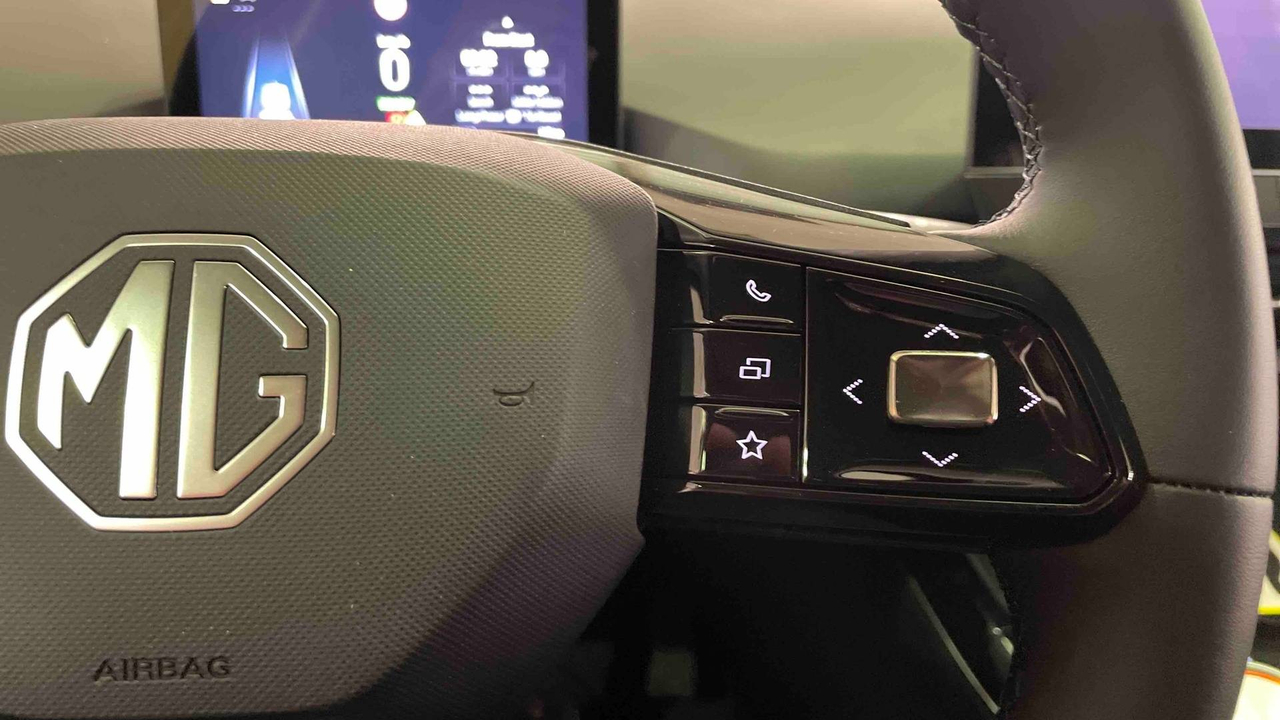 MG4 Electric 64kWh - 150 kW 2WD — photo 30