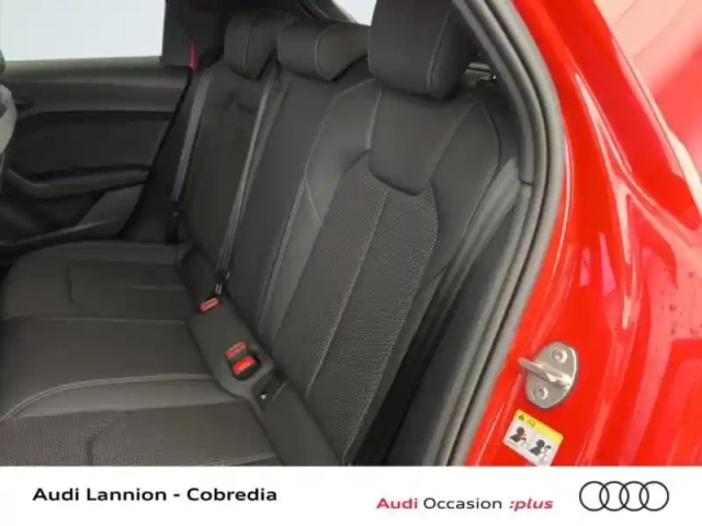 Audi A1 sportback 35 tfsi 150ch s line s tronic 7 — photo 6