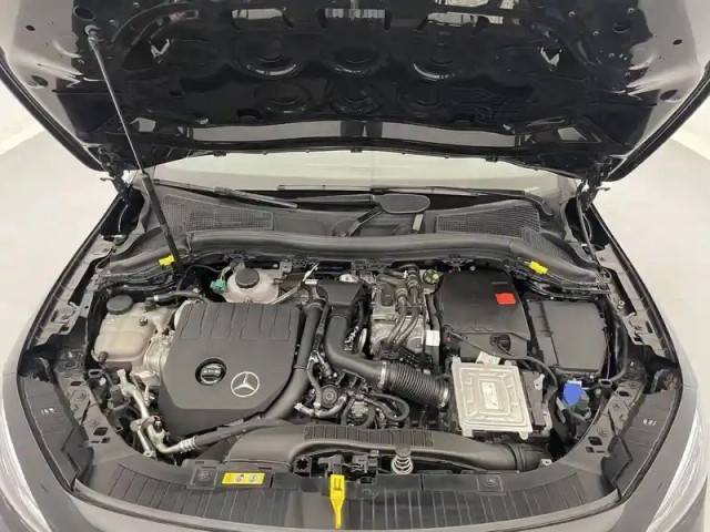 Mercedes Gla 250 e 8g-dct — photo 20