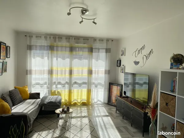 Appartement 3 pièces spacieux et lumineux de 69m² étage 2