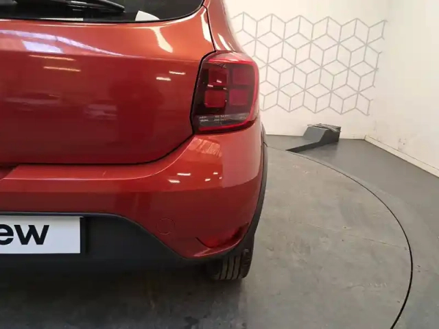 Dacia Sandero sce 75 — photo 92