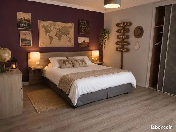 Chambre meublée et équipée