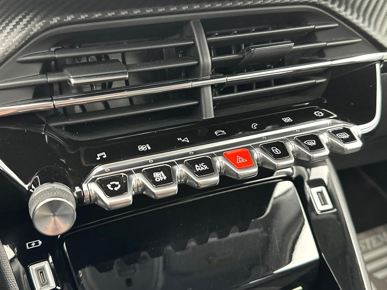 Peugeot 2008 puretech 130 s&s bvm6 roadtrip — photo 27