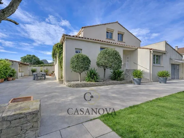 Maison Vente Saint-Mathieu-de-Tréviers 8p 185m² 499000€