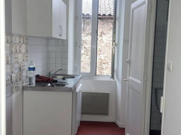 Studio 1 pièce 18 m²