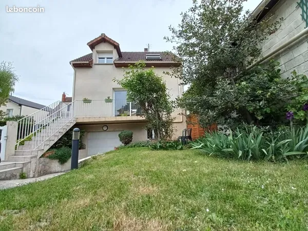 Maison 5 pièces 85 m²