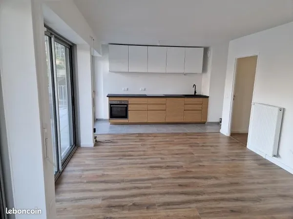 T3 de 70m² avec balcon de 10,5m²