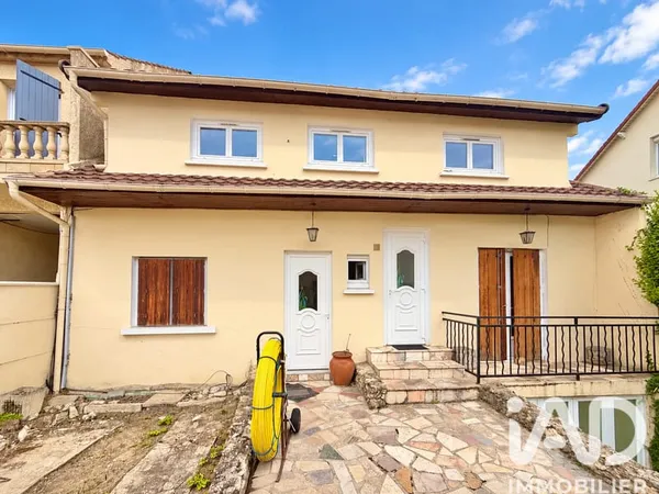 Maison 6 pièces 140 m²