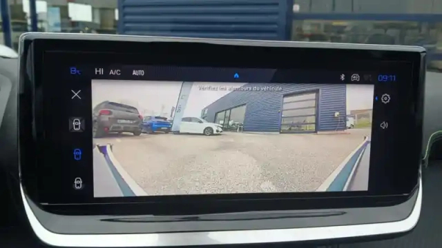 Peugeot 208 hybrid 110 e-dcs6 — photo 61