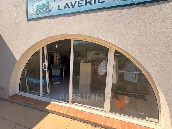 Local commercial 18 m²