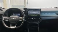 Dacia Duster 1.6 hybrid 140ch Extreme — photo 11