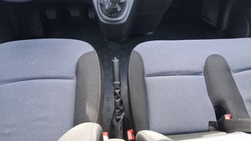 Opel Vivaro Combi 1.6 CDTi BiTurbo 125 - Pack Clim + – 2017 – 126133 km – Diesel – Boîte Manuelle — photo 9