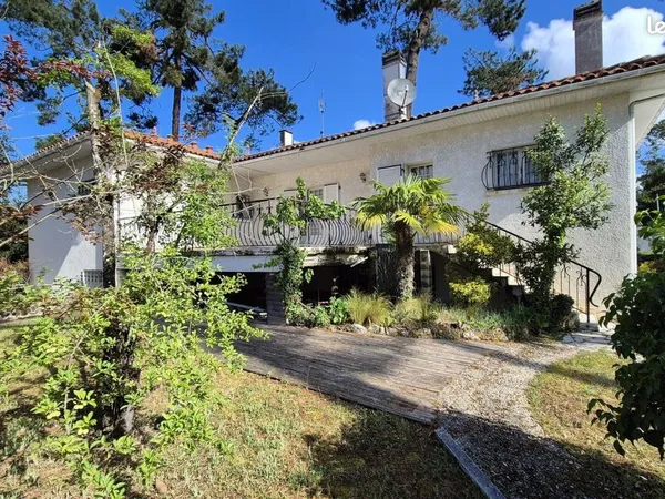 Maison 8 pièces 129 m²