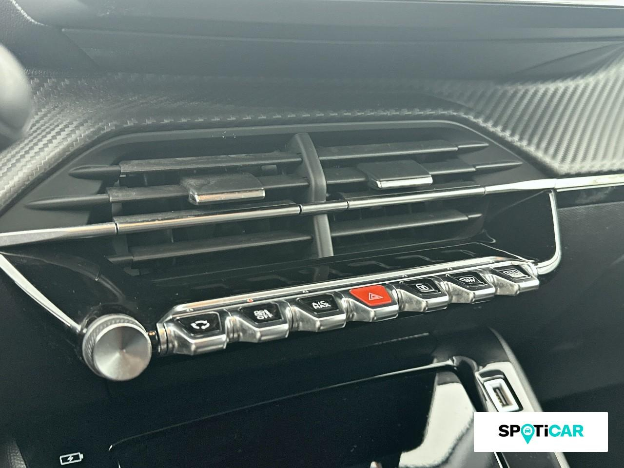 Peugeot 208 1.2 puretech 100ch s&s allure eat8 — photo 15
