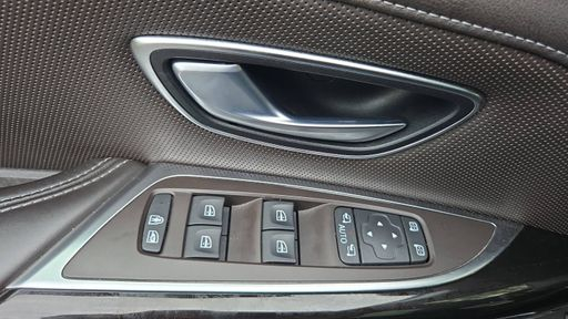 Renault Espace 1.6 dCi Energy 160 EDC6 - Initiale Paris – 2018 – 129115 km – Diesel – Boîte Automatique — photo 15